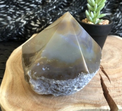 Gray Agate Tower